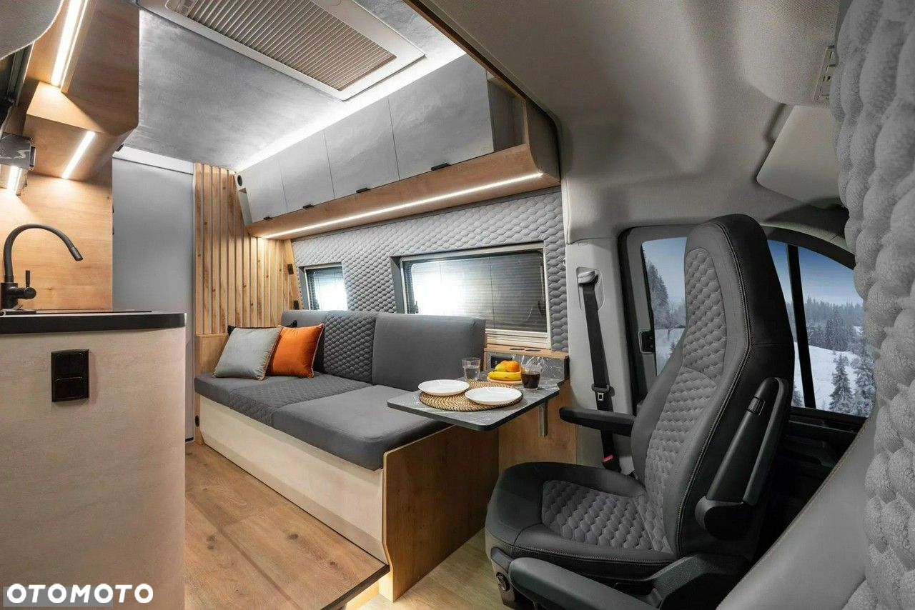 Globe-Traveller Falcon 2XS NOWY 2OS 177KM AUTOMAT FV23% WCC - 16