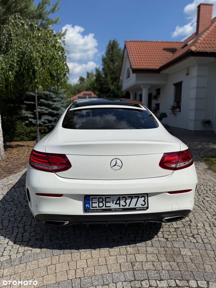 Mercedes-Benz Klasa C 180 9G-TRONIC Night Edition - 3
