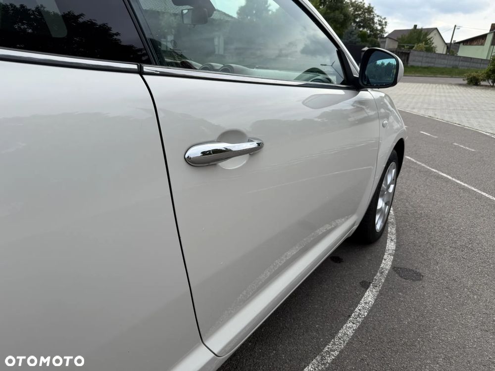 Alfa Romeo Mito 1.4 TB MultiAir Distinctive S&S - 30