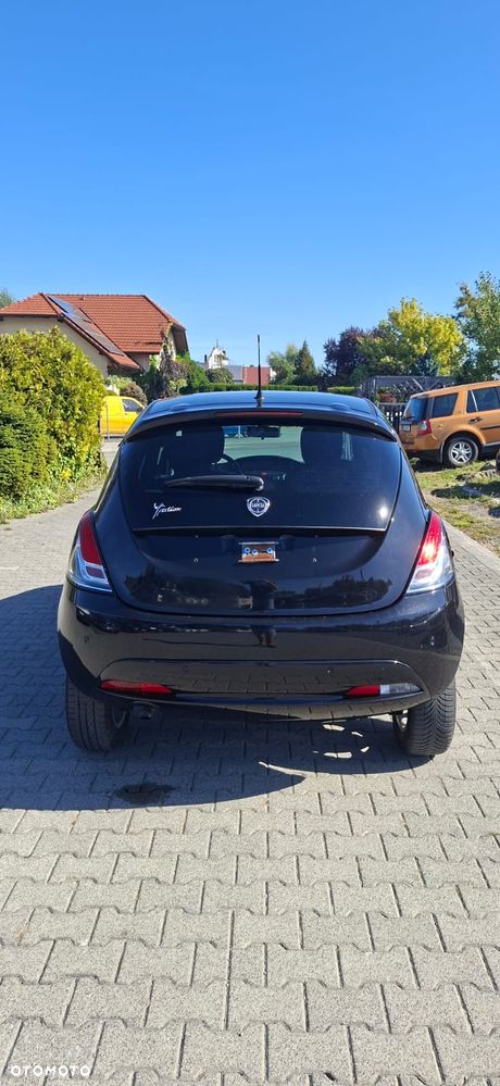Lancia Ypsilon Y 0.9 TwinAir Turbo 8V Platinum - 9