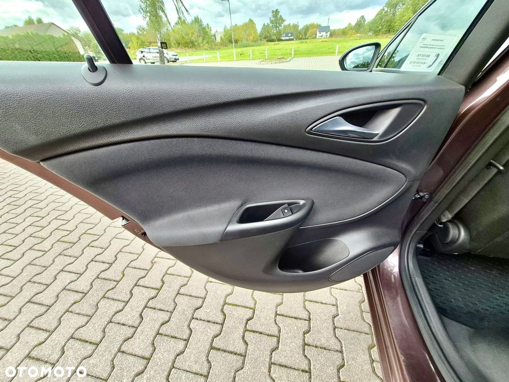 Opel Astra - 22