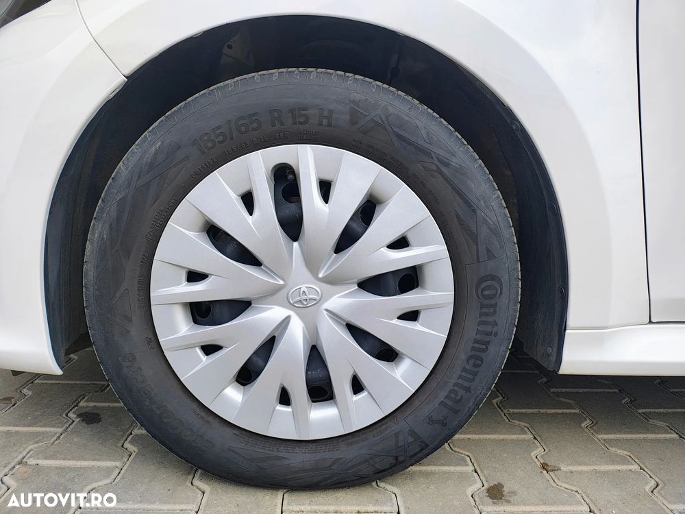 Toyota Yaris 1.5 VVT-i HSD Eco - 3