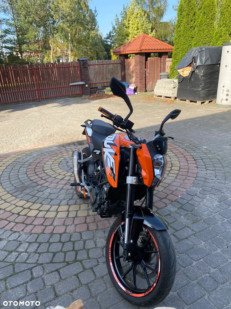 KTM Duke 125 - 4