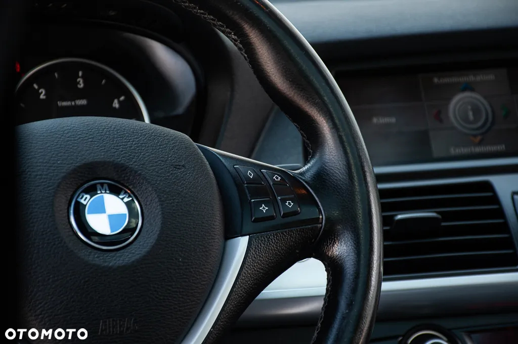 BMW X5 3.0sd xDrive - 32