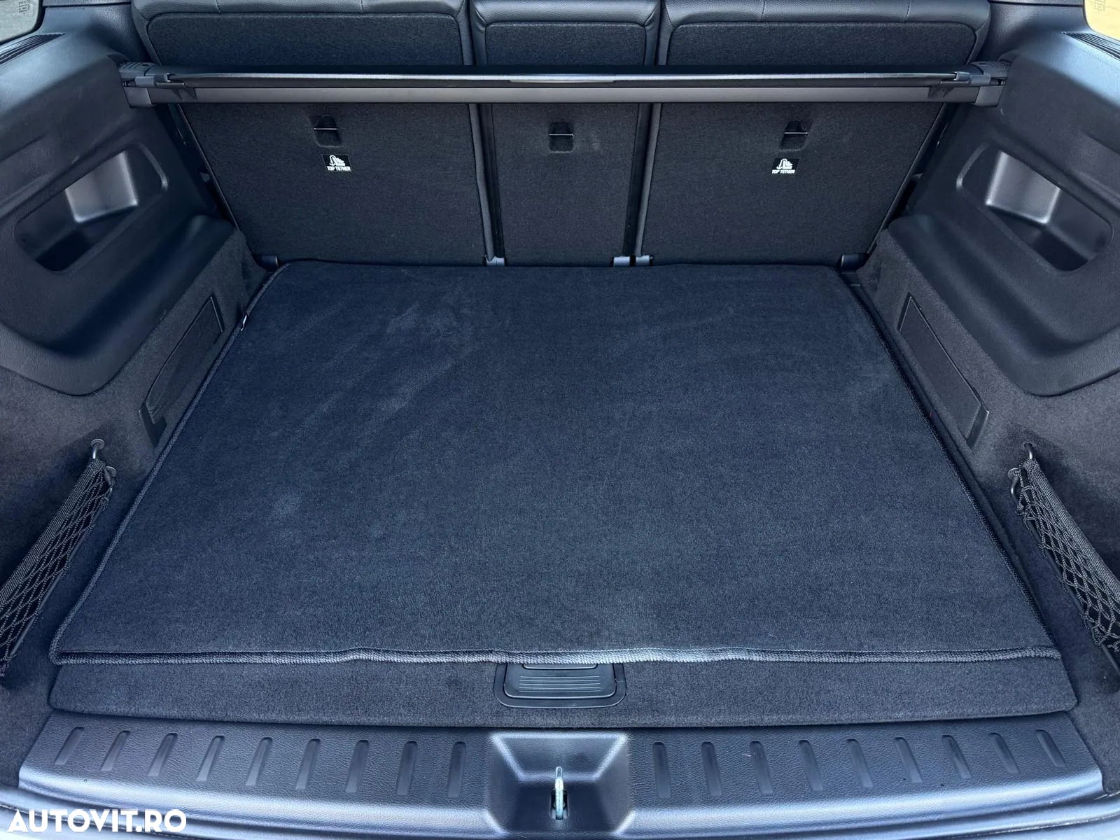 Mercedes-Benz EQB 300 4MATIC - 25
