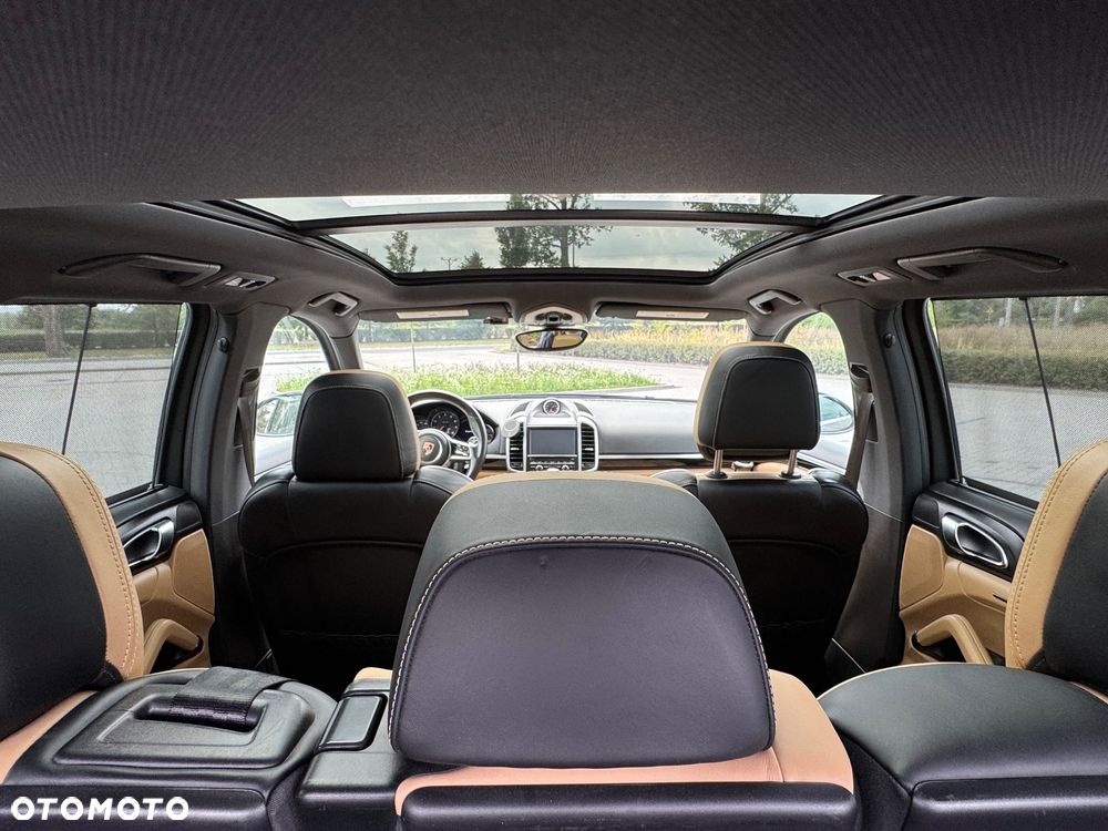 Porsche Cayenne Tiptronic S - 27