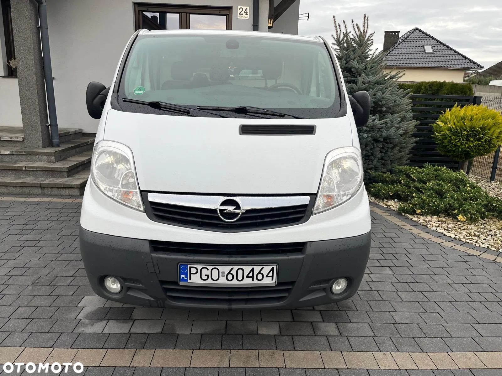 Opel VIVARO - 1