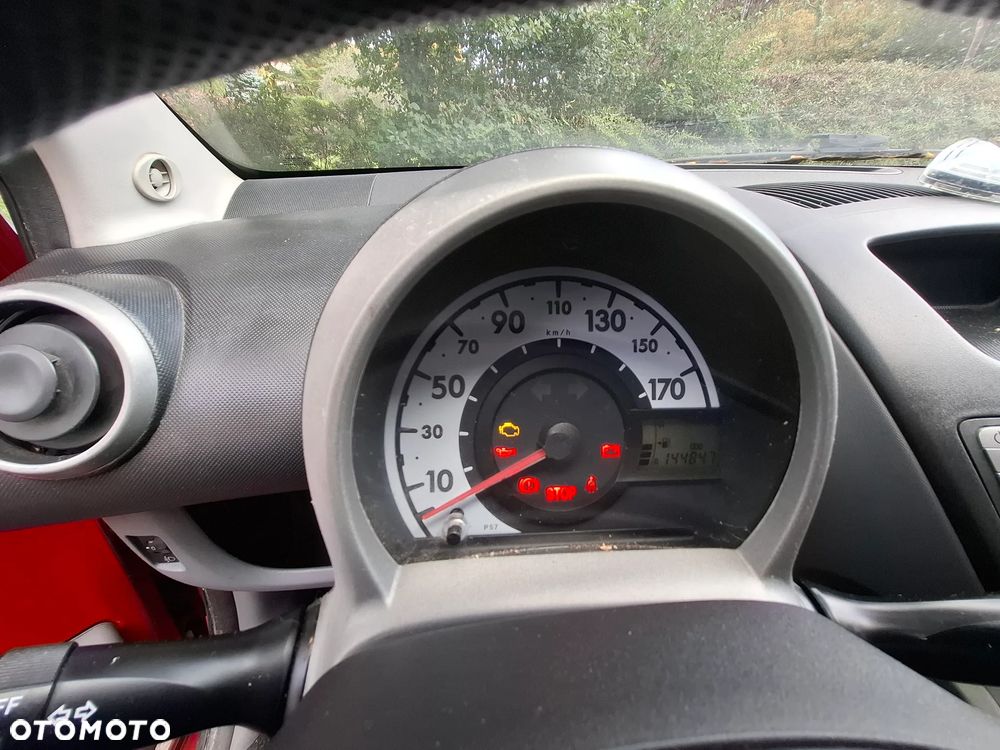 Toyota Aygo - 8
