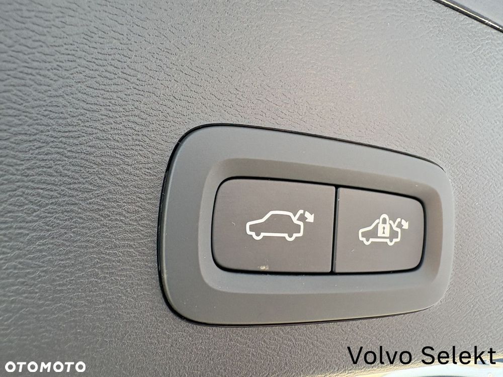 Volvo XC 40 - 26
