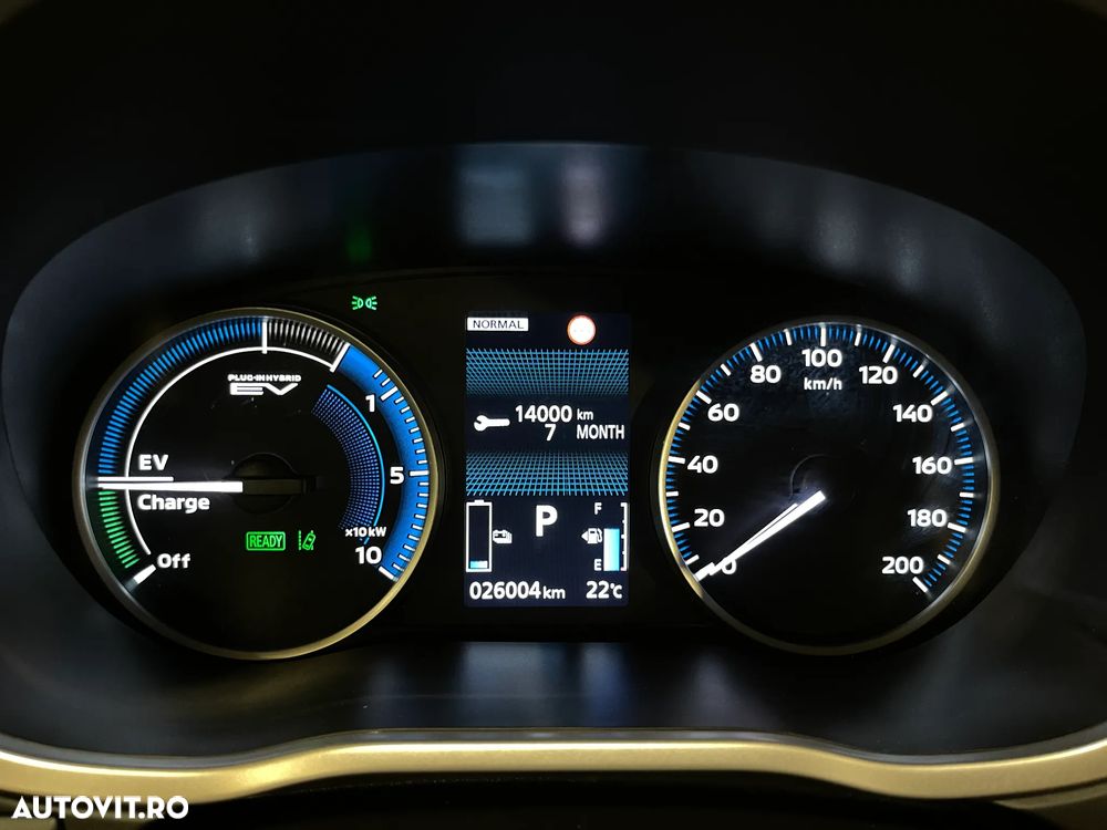 Mitsubishi Eclipse-Cross 4WD Select - 25