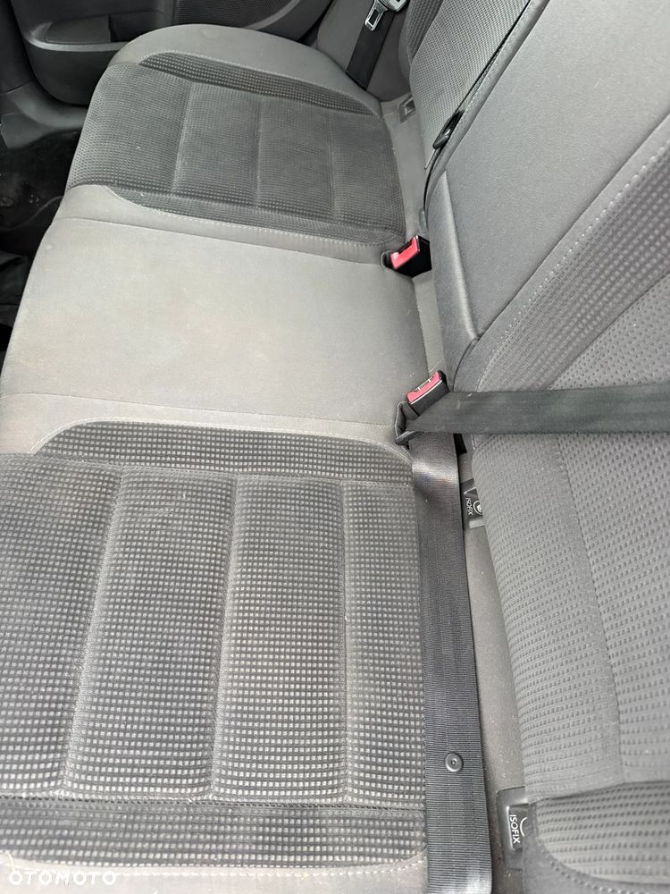 Volkswagen Jetta 2.0 TDI Comfortline DSG - 8