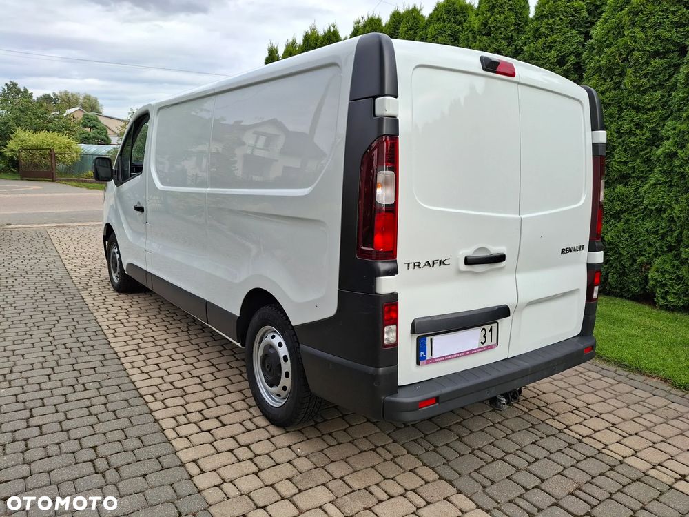 Renault Trafic - 12