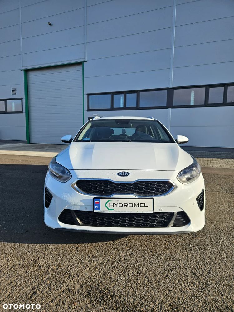 Kia Ceed - 3