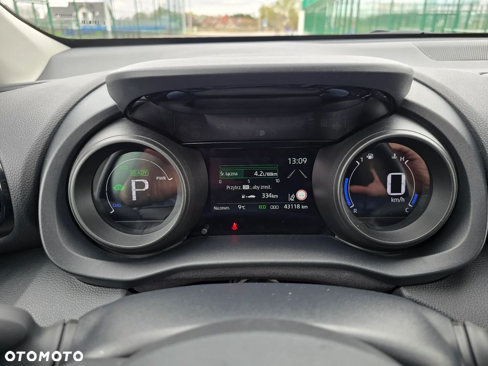 Toyota Yaris Cross - 24