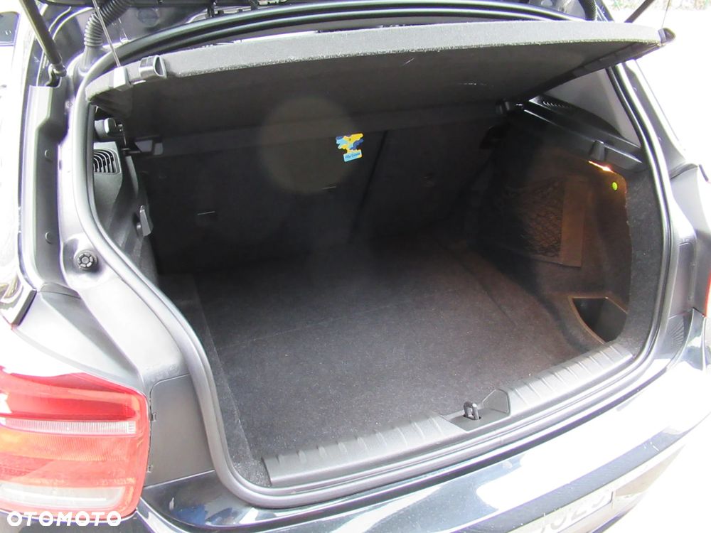 BMW Seria 1 116i - 14
