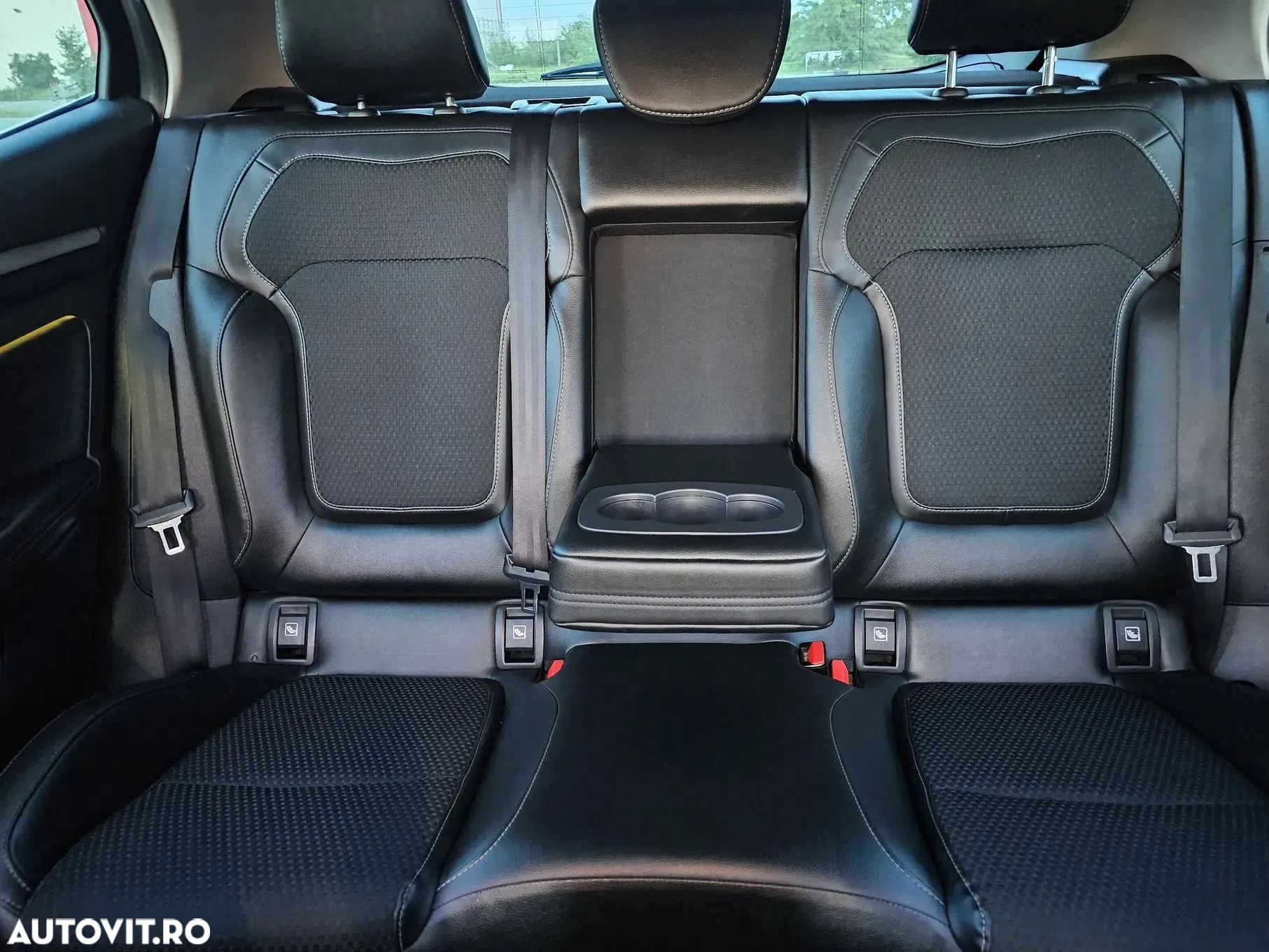 Renault Megane ENERGY dCi 130 BOSE EDITION - 9