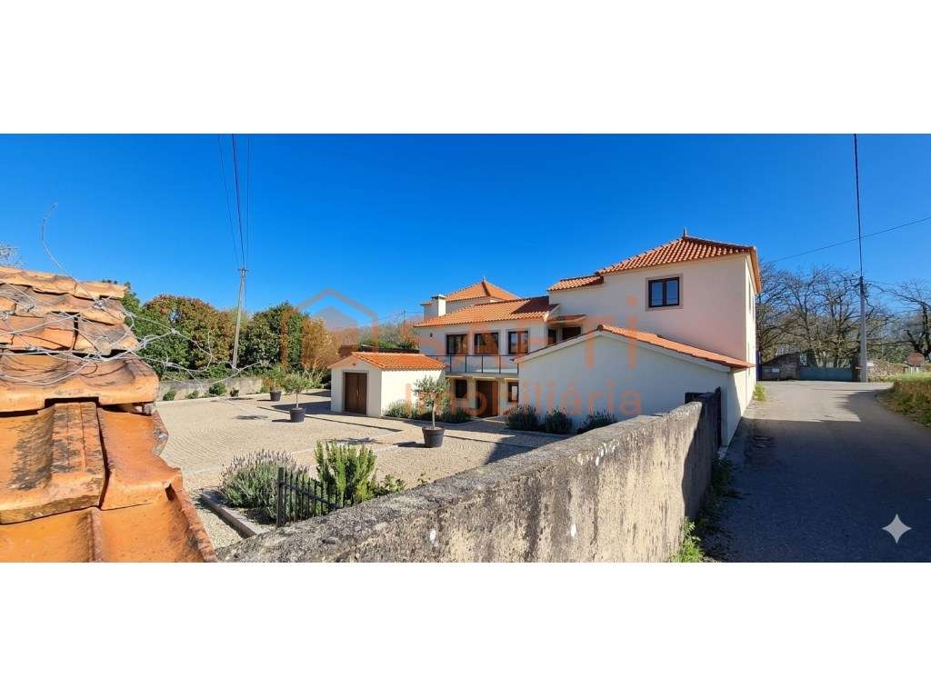 Excelente casa para ser recuperada - Grande imagem: 5/34