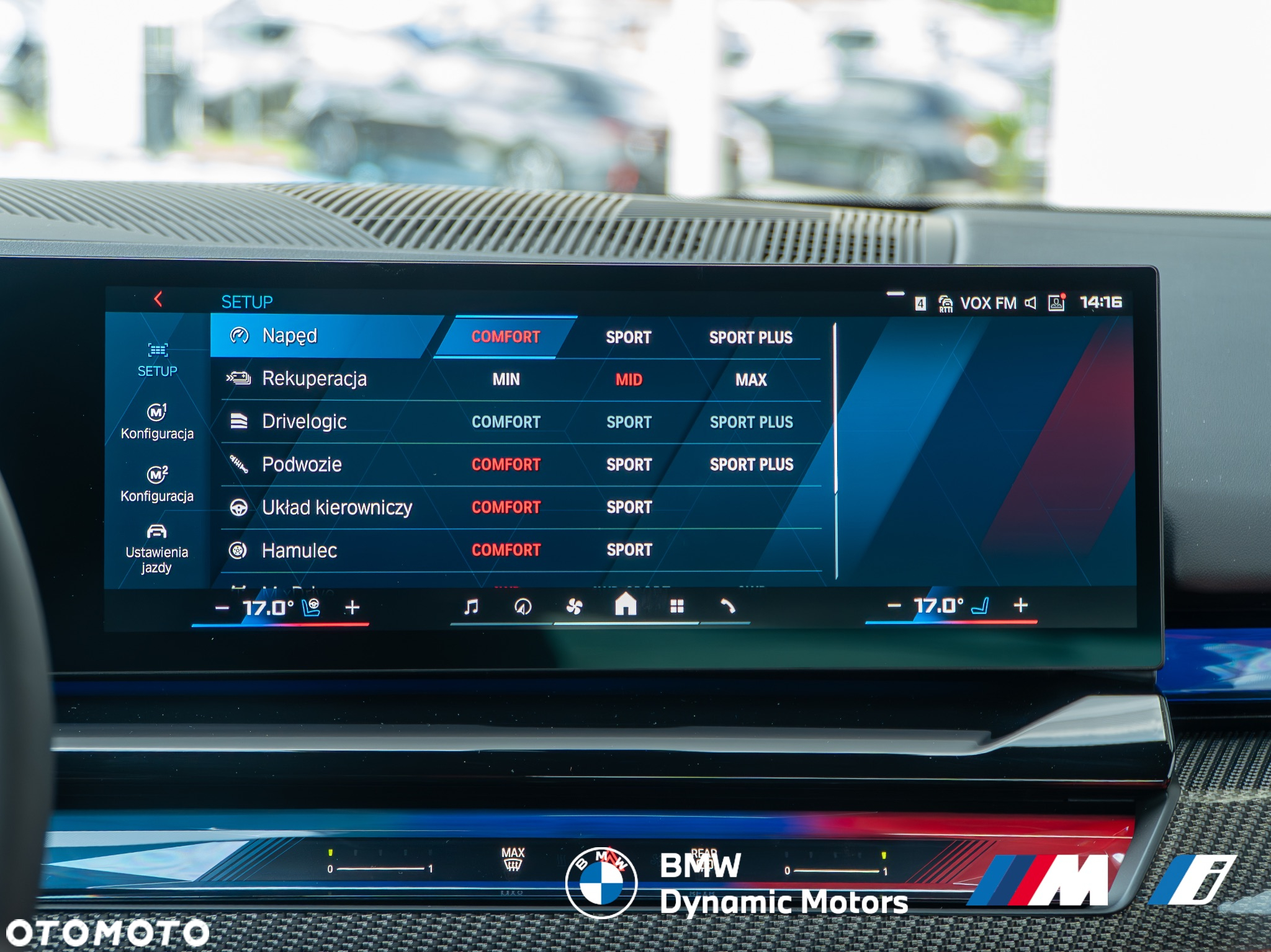 BMW M5 xDrive - 25