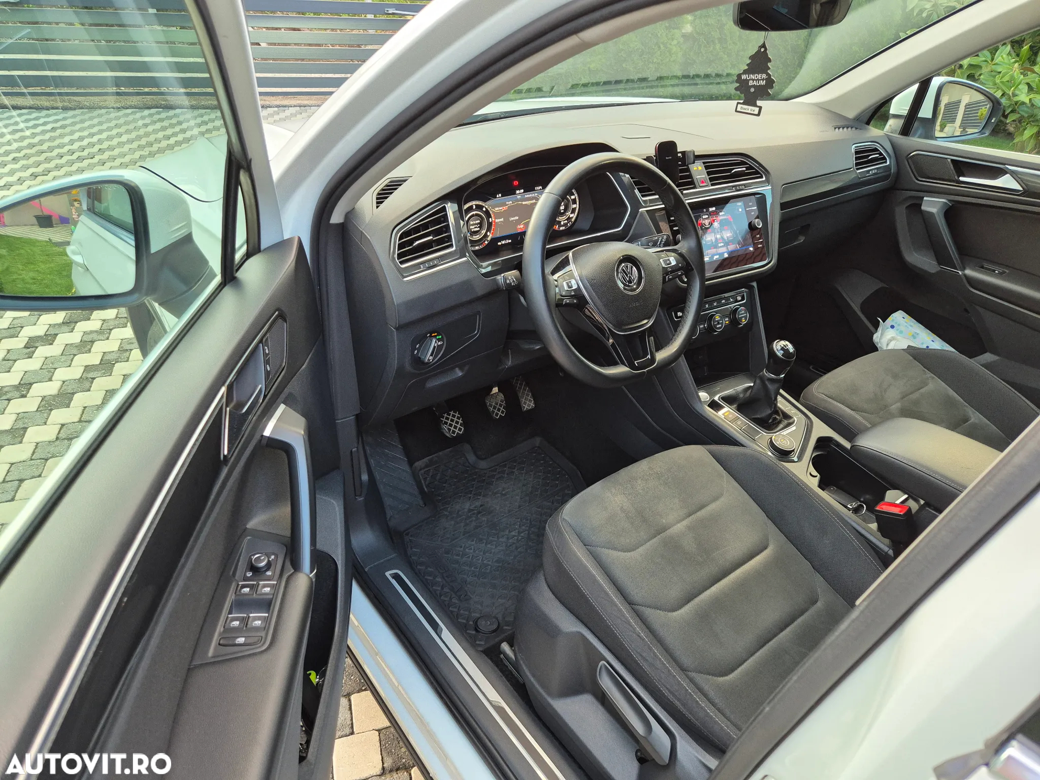 Volkswagen Tiguan - 7