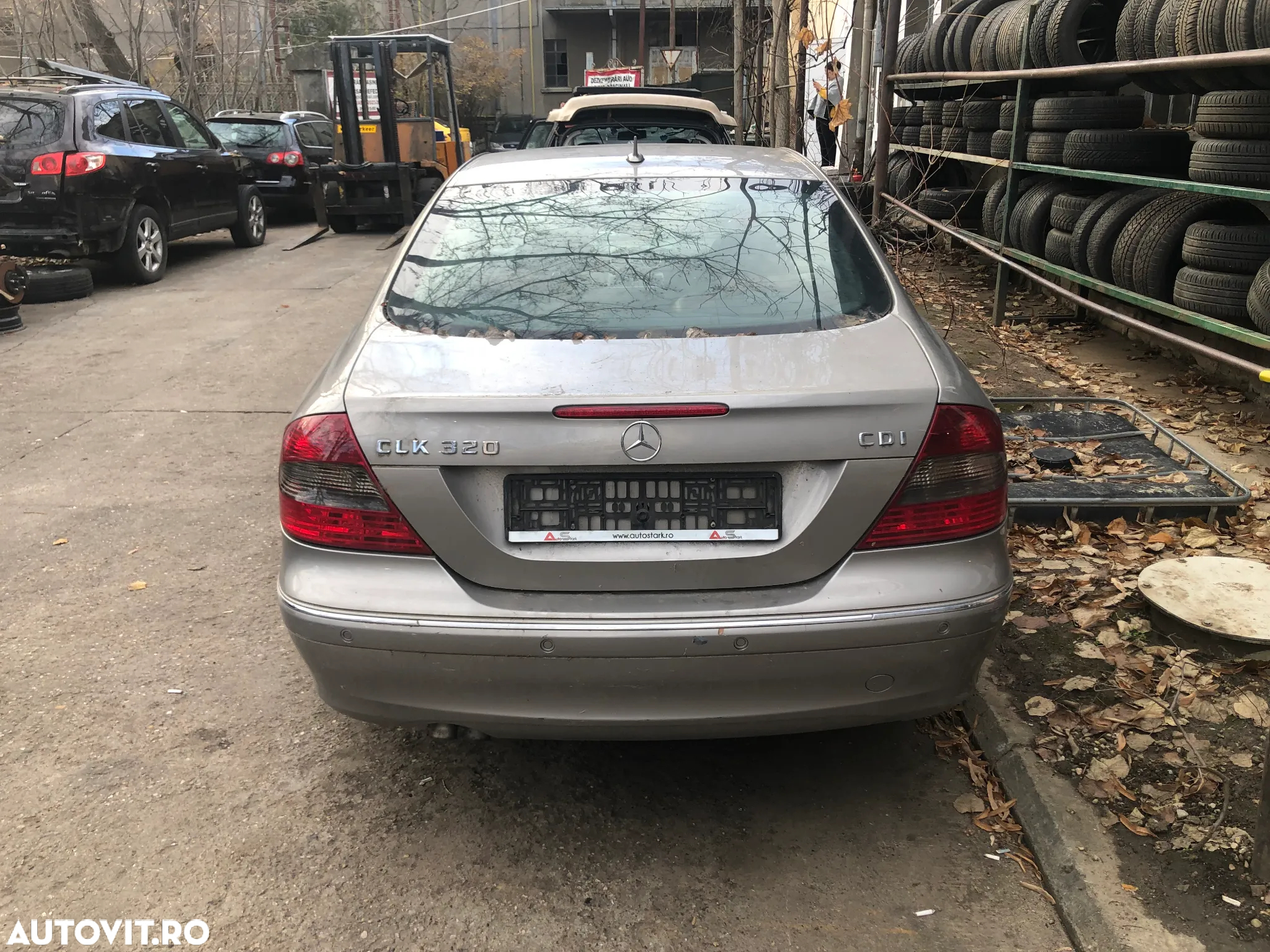 Dezmembrez Mercedes Benz CLK 320 cdi 2006 - 4