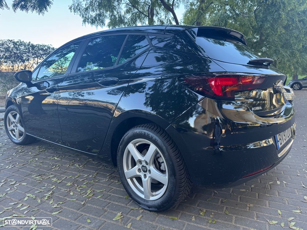 Opel Astra - 17