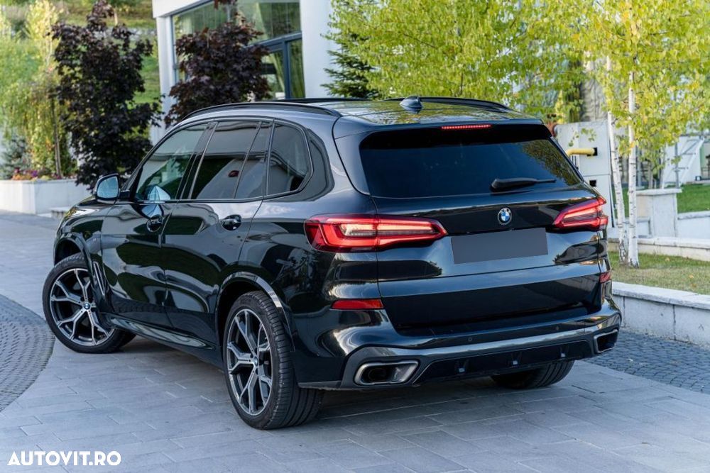 BMW X5 M M50d - 28