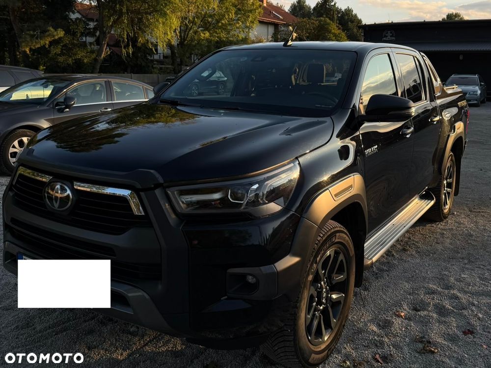 Toyota Hilux - 2