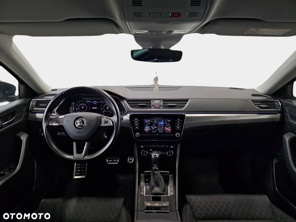 Skoda Superb 2.0 TDI 4x4 Style DSG - 10