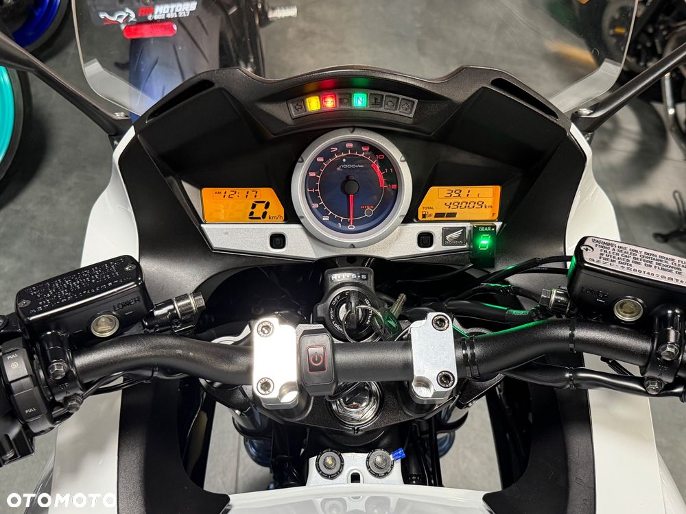 Honda CBF - 26