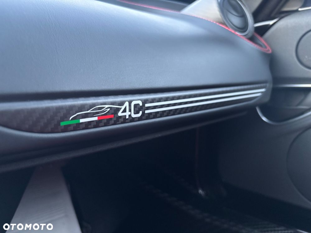 Alfa Romeo 4C - 22