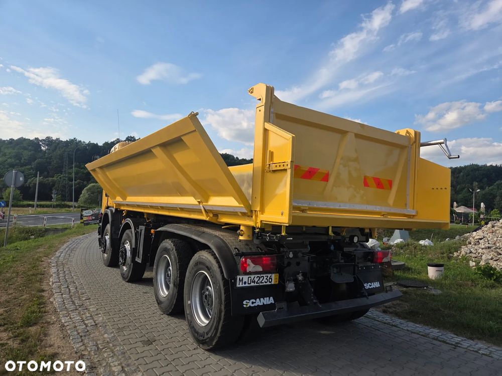Scania Wywrotka 8x4 Hydroburta - 8