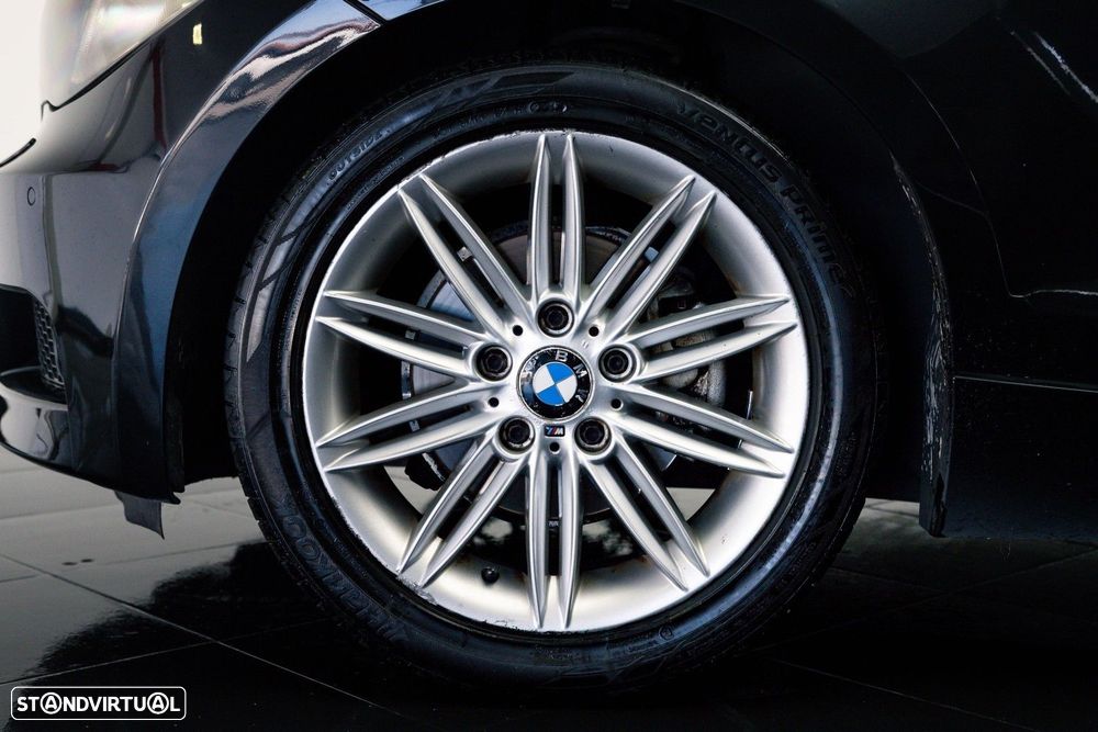 BMW 118 d Pack M - 8