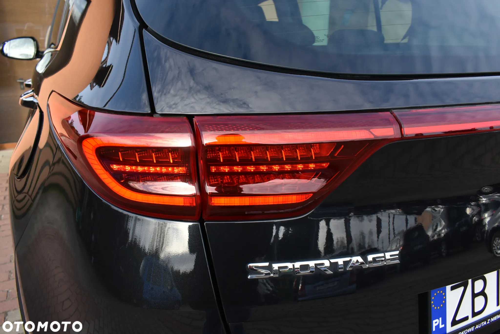 Kia Sportage 1.6 GDI Black Edition 2WD - 9