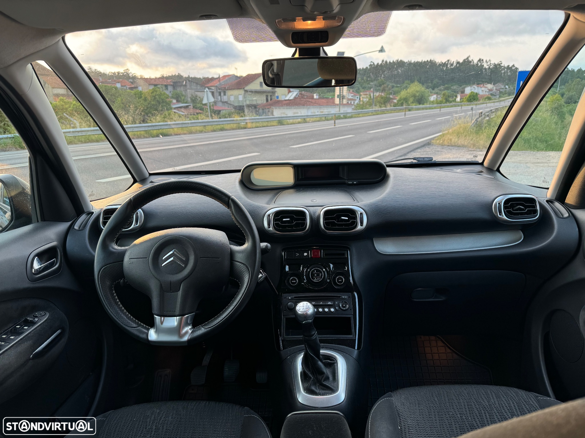 Citroën C3 Picasso 1.6 HDi Exclusive Airdream - 13