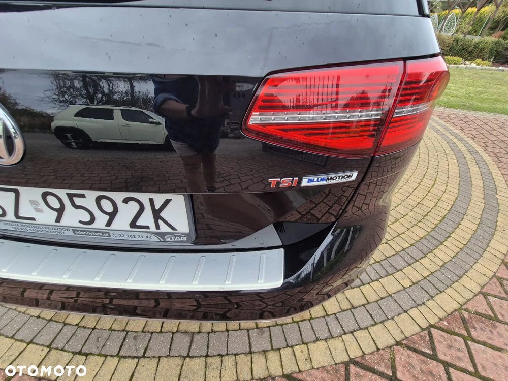 Volkswagen Passat - 10