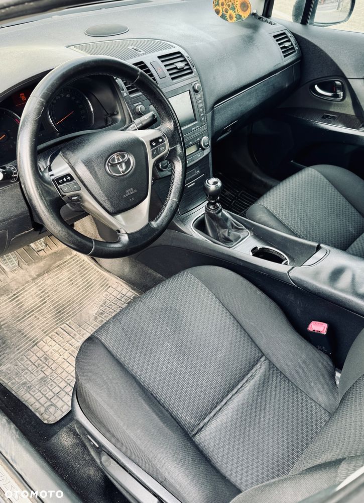Toyota Avensis 2.2 D-4D Sol plus Premium - 6