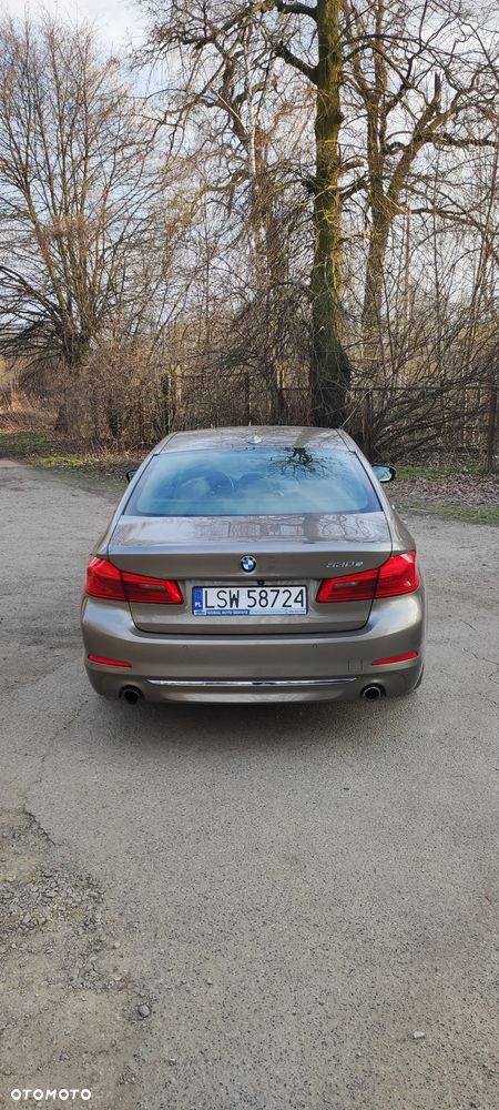 BMW Seria 5 530e iPerformance Luxury Line sport - 7