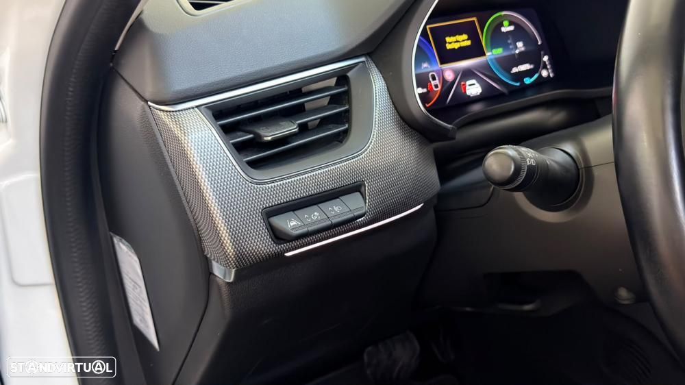 Renault Arkana 1.6 E-Tech Full Hybrid Techno - 28