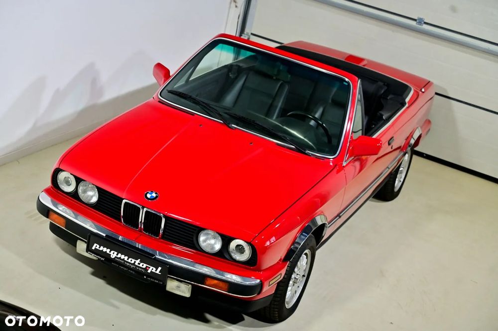BMW Seria 3 325i - 2
