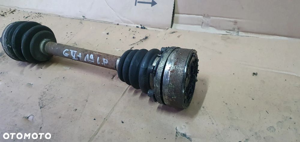 Półoś lewa krótka VW Golf V Plus 1.9 TDI - 5