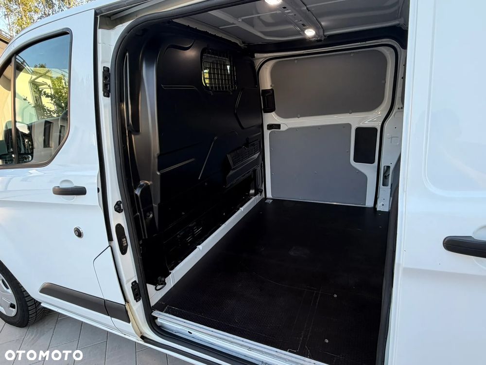 Ford Transit Custom L1H1 - 18