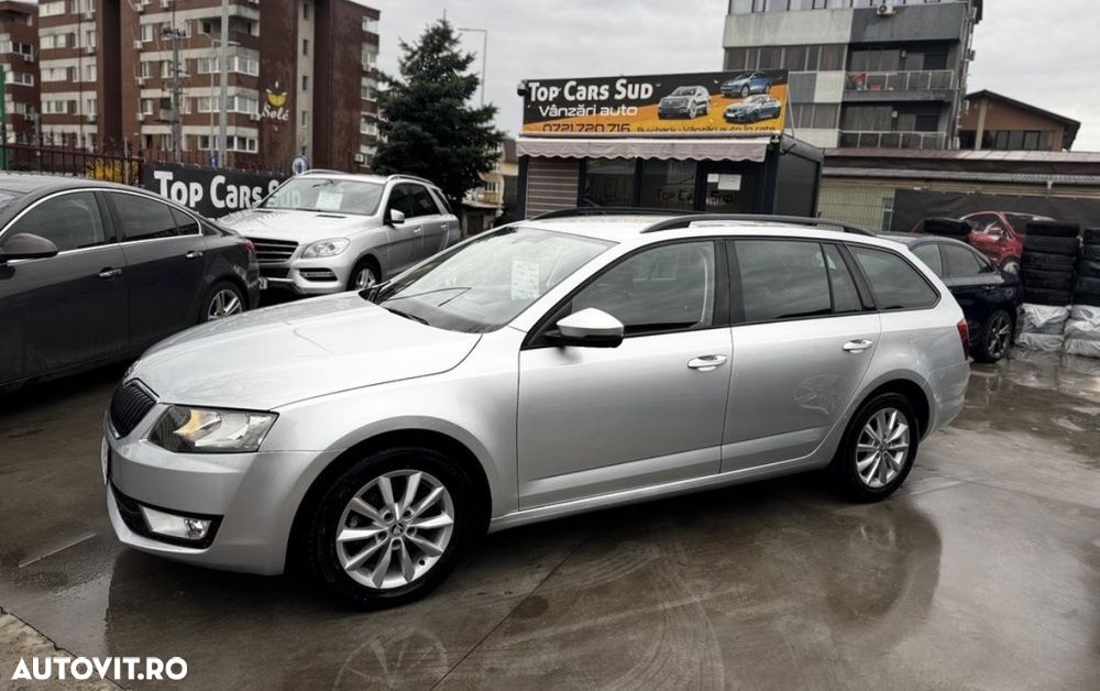 Skoda Octavia 2.0 TDI (Green tec) DSG Style - 3