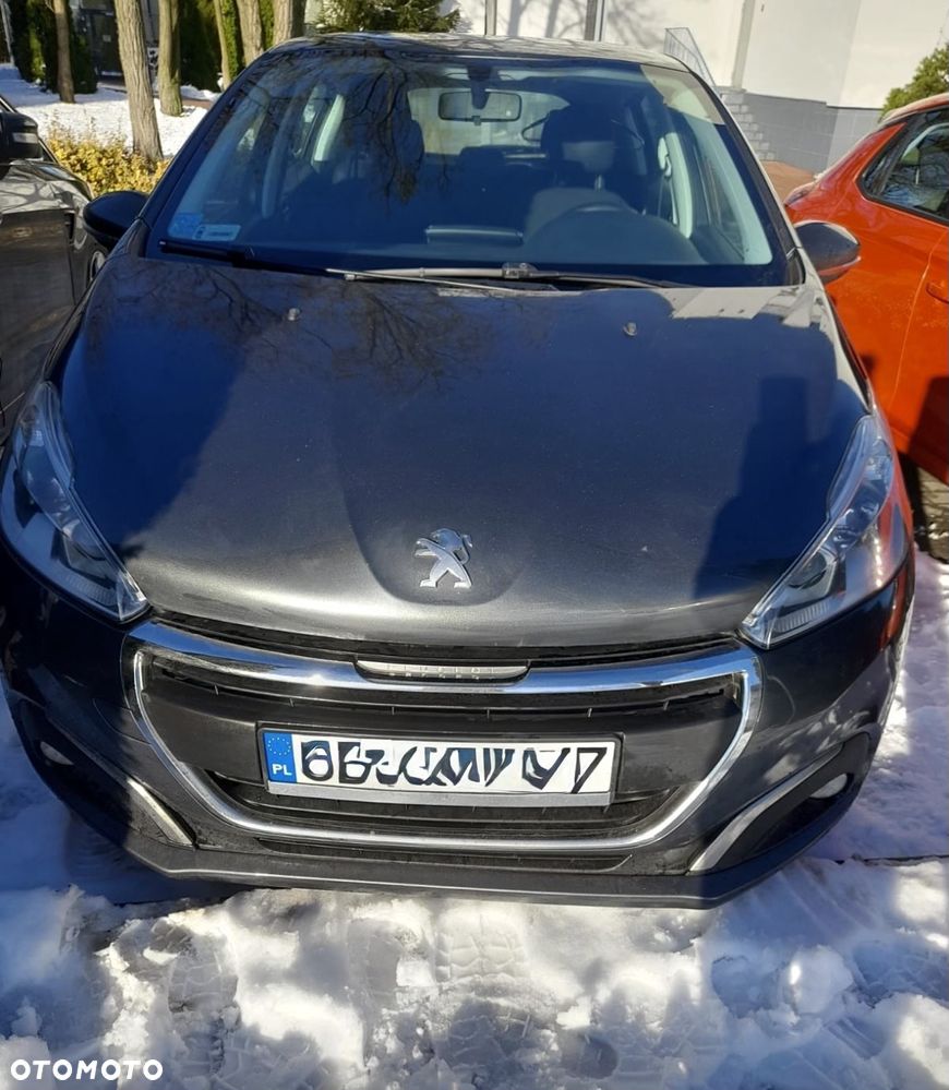 Peugeot 208 - 2