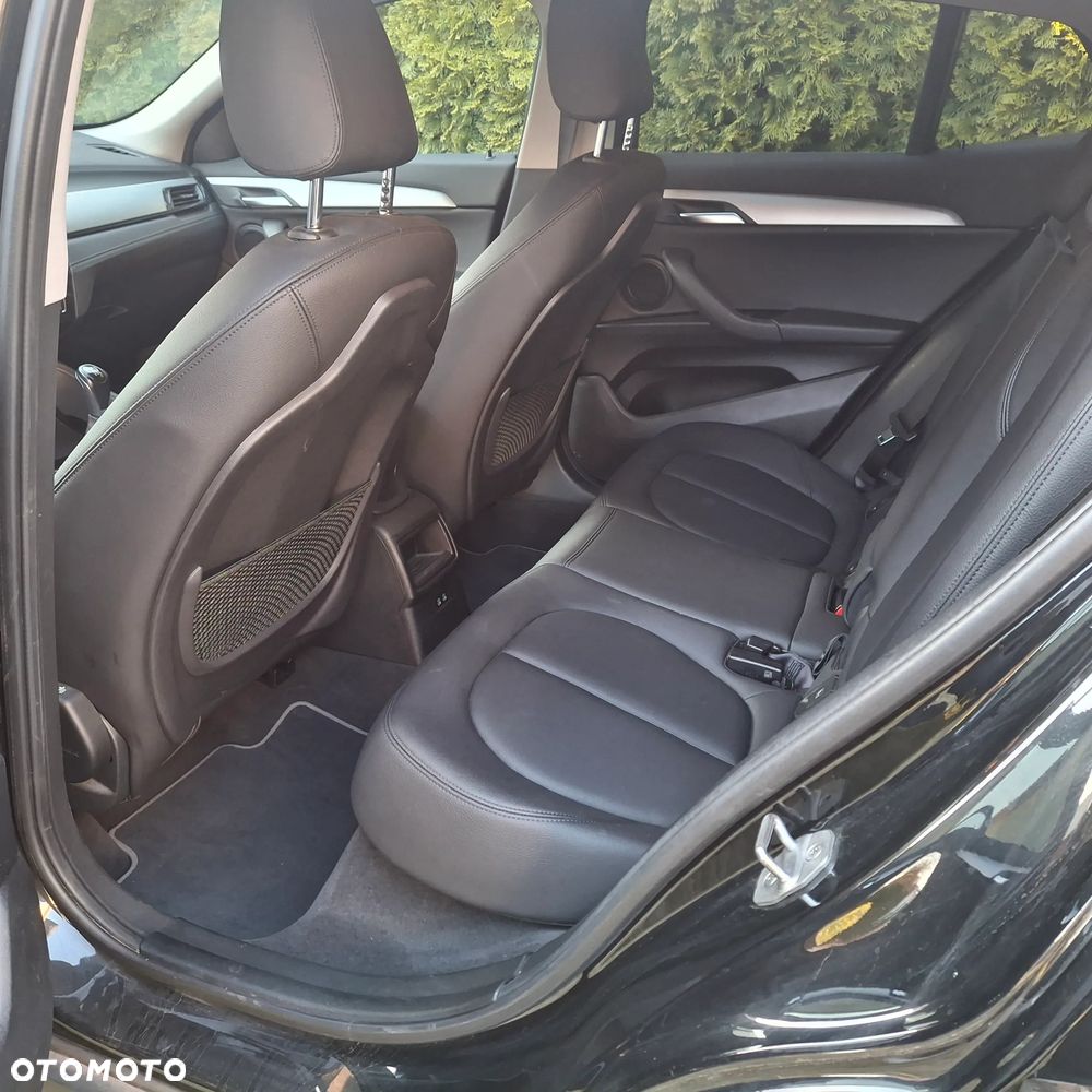 BMW X2 sDrive18i GPF Business Edition - 12
