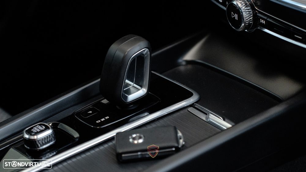 Volvo XC 60 2.0 T8 PHEV Inscription Expression AWD - 31