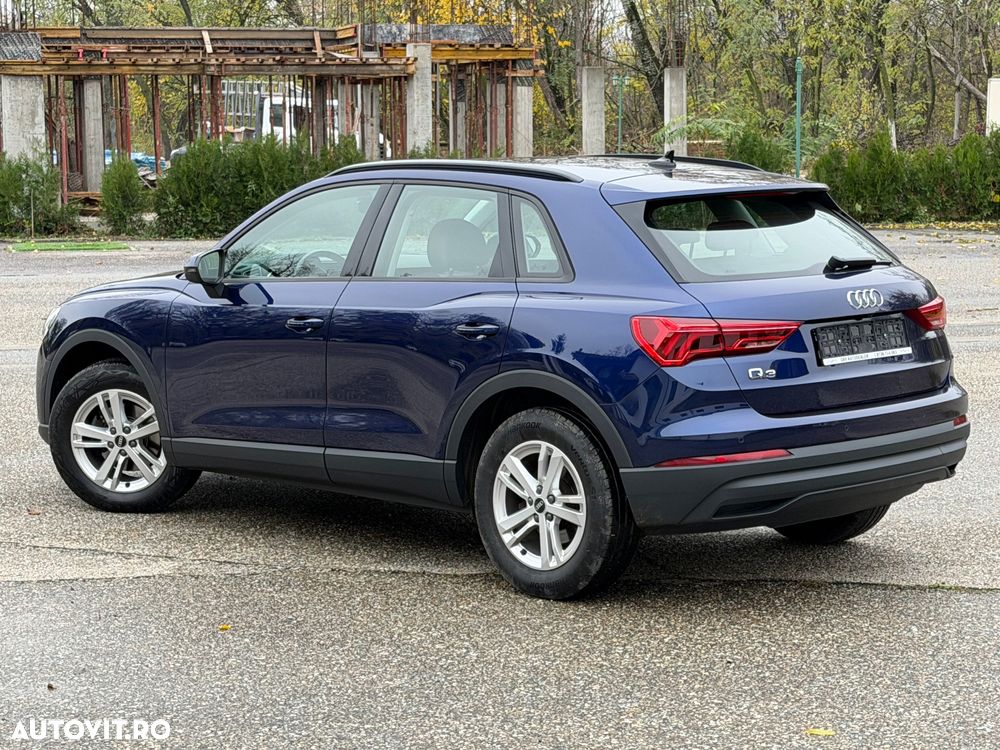Audi Q3 35 TFSI S tronic - 10