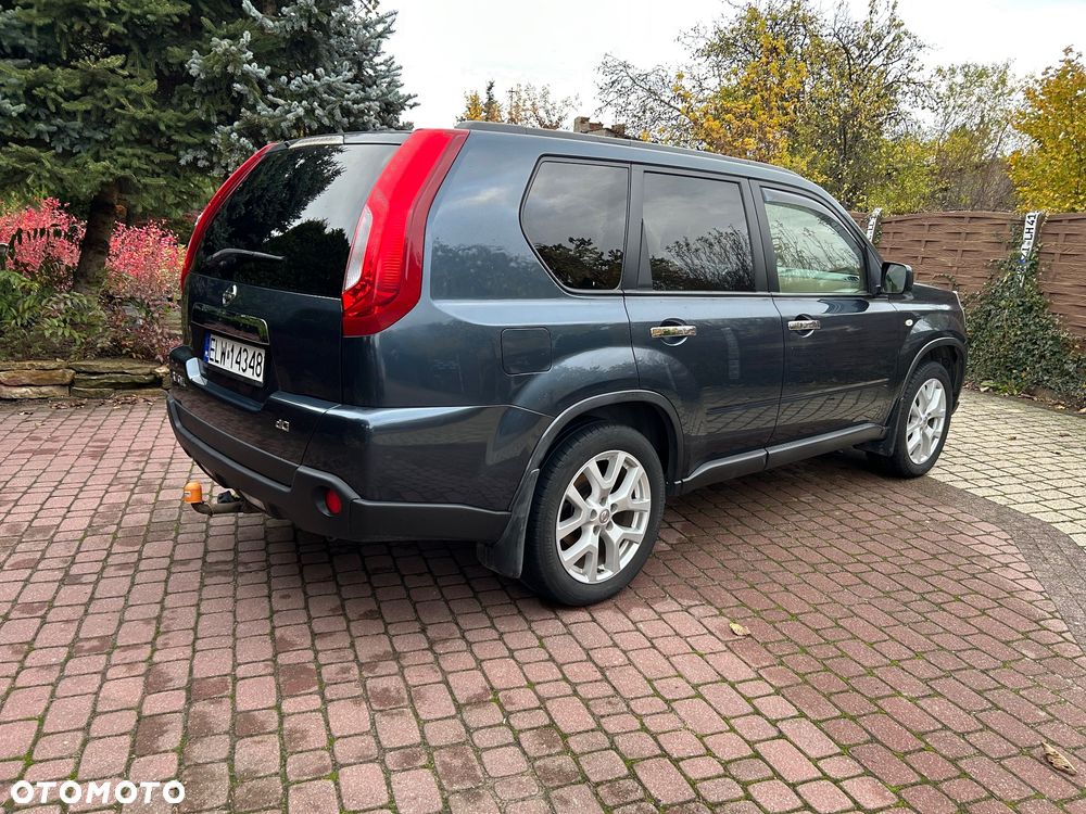 Nissan X-Trail 2.0 dCi 4x4 DPF LE - 8