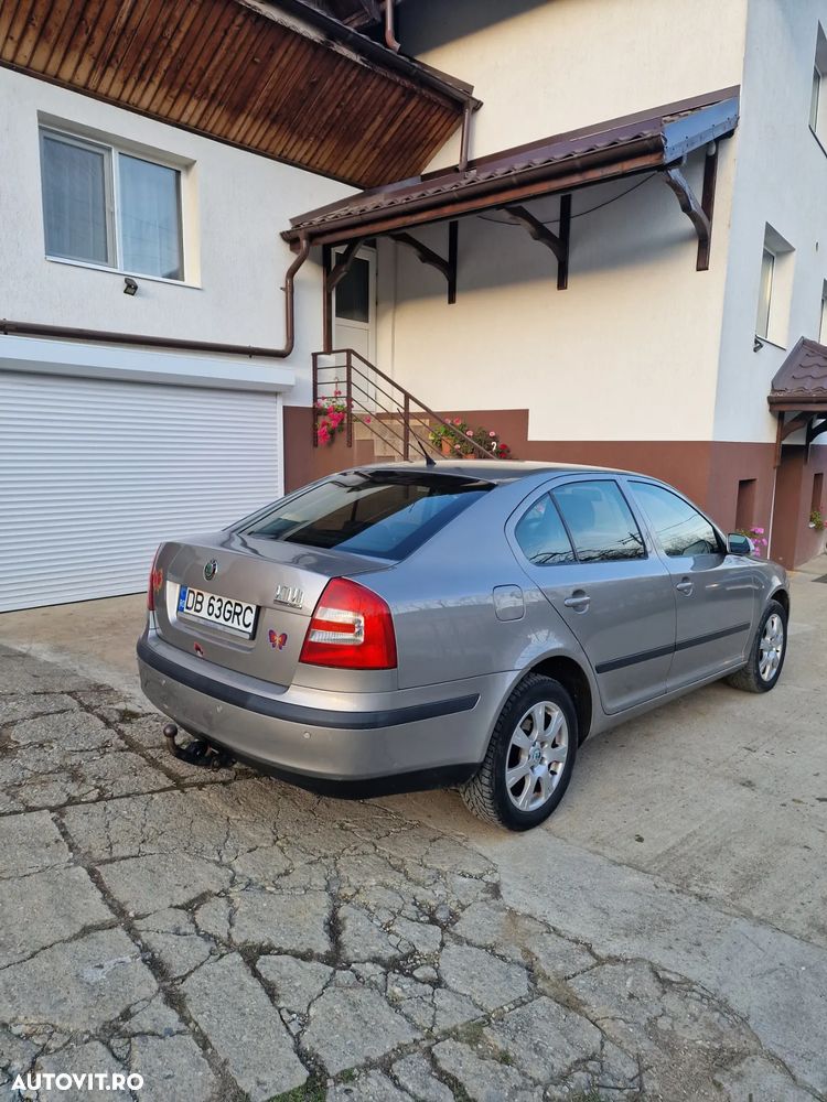 Skoda Octavia 1.6 Team Edition - 23
