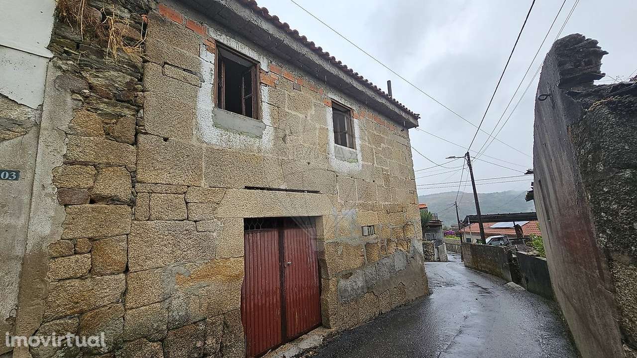 Moradia T2 para venda - Grande imagem: 2/26