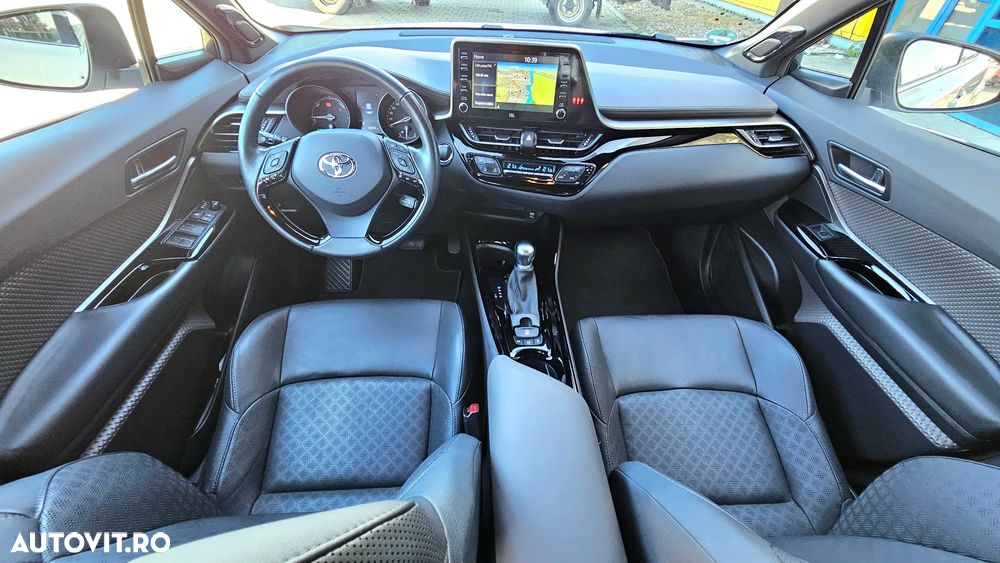 Toyota C-HR 2.0 Hybrid Lounge Premiere - 8